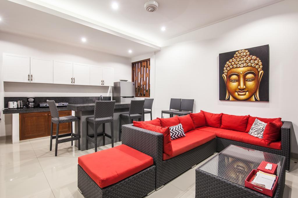 סמיניאק Ambermoon Villas מראה חיצוני תמונה