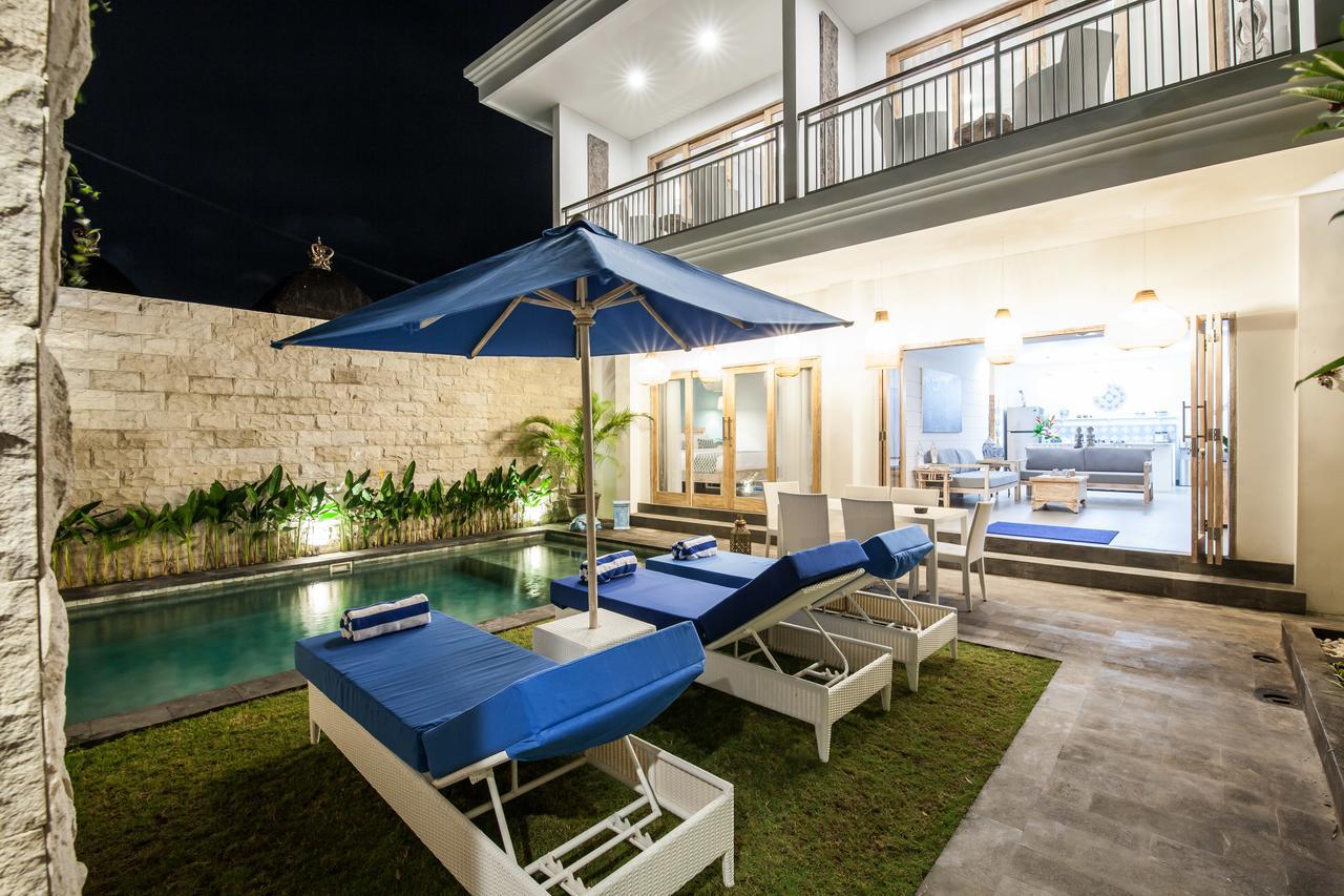 סמיניאק Ambermoon Villas מראה חיצוני תמונה