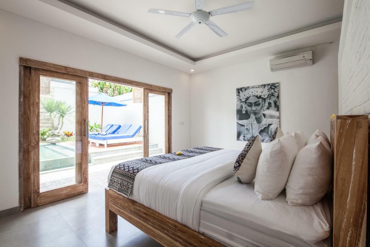 סמיניאק Ambermoon Villas מראה חיצוני תמונה